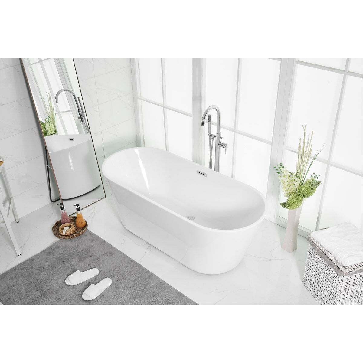 Odette Glossy White Bathtub