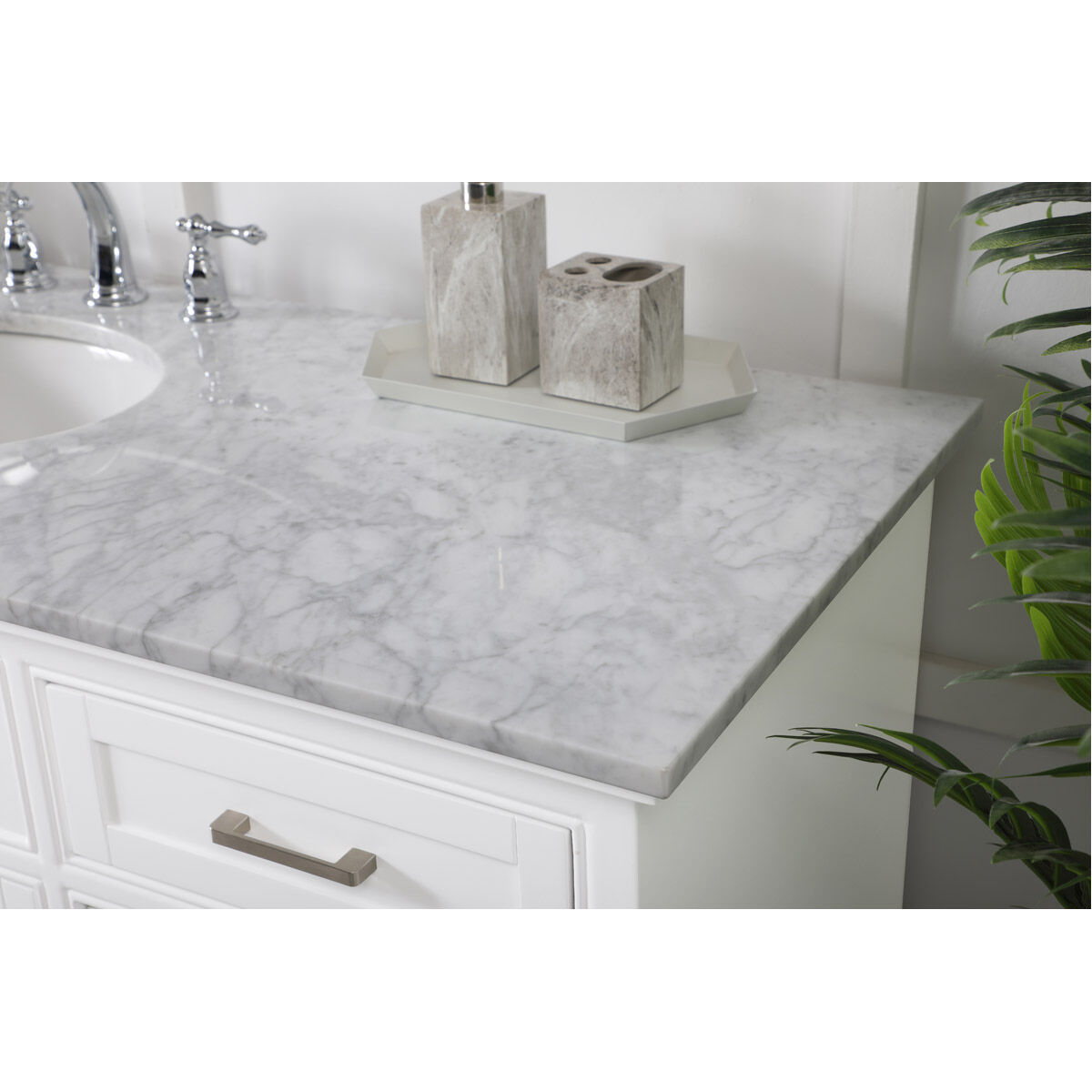 Americana 60 X 21.5 X 35 inch White Vanity Sink Set