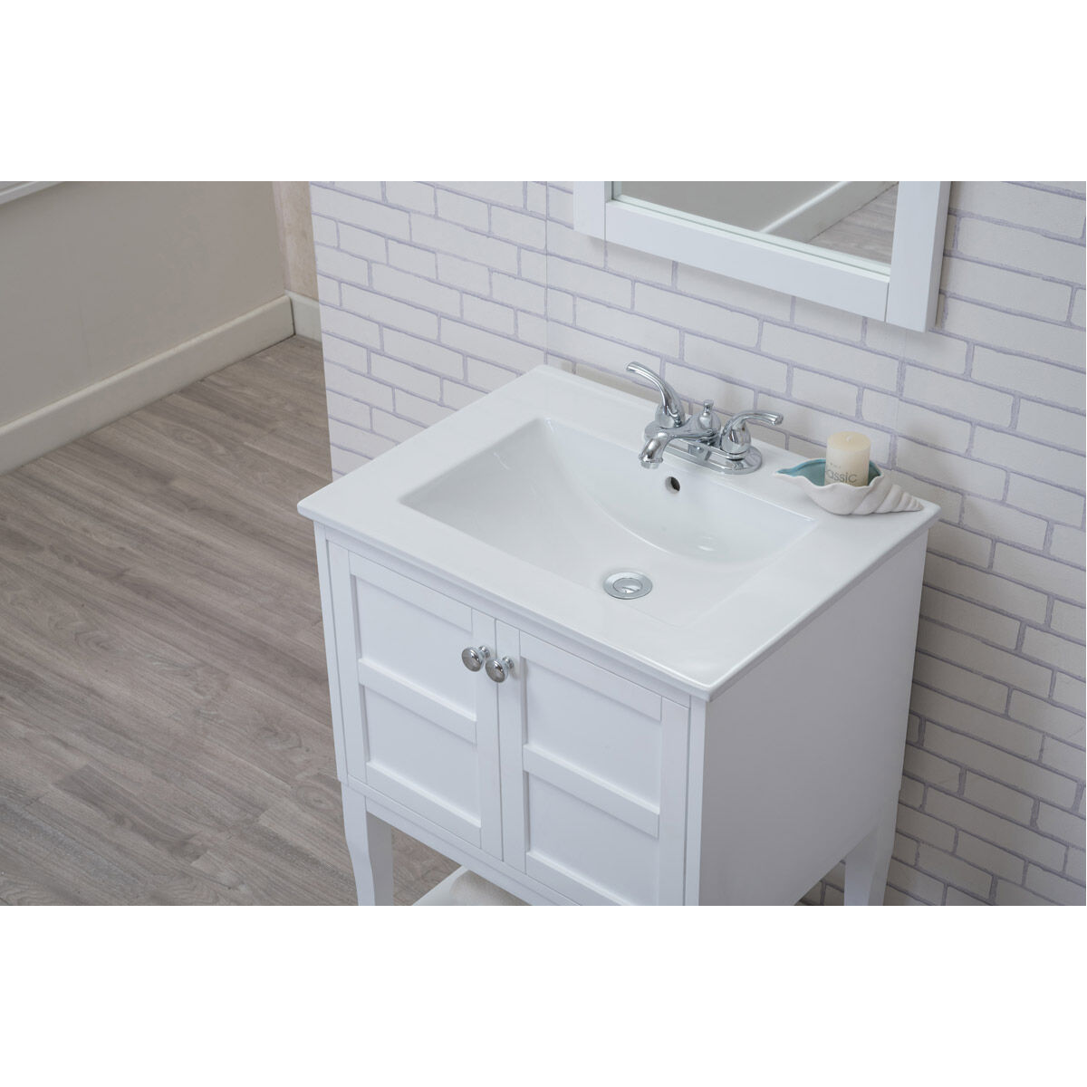 Mason 24 X 33 inch White and Chrome Vanity Set