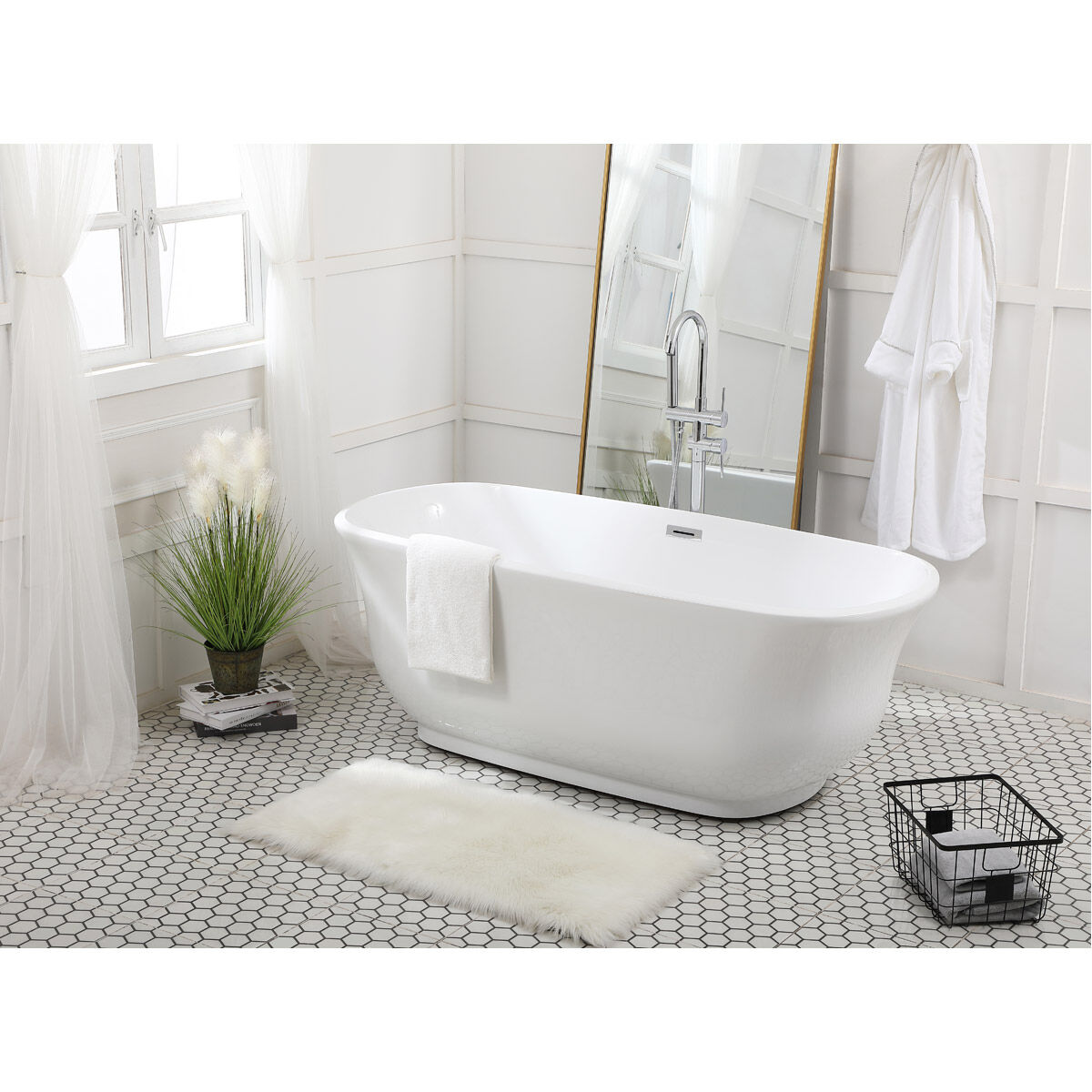 Coralie Glossy White and Chrome Bathtub