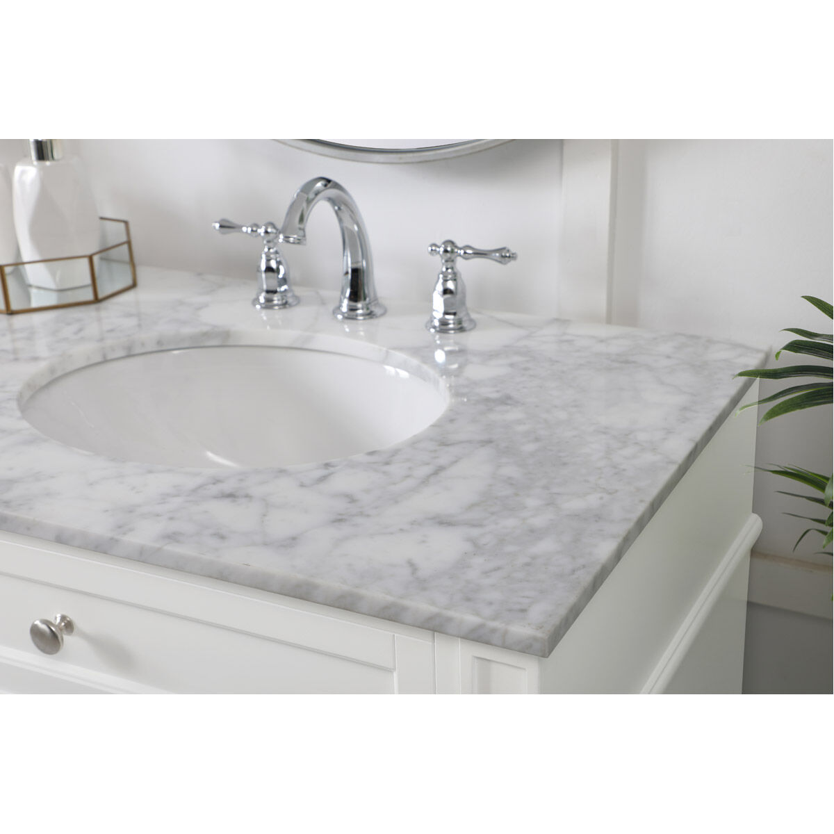 Park Avenue 72 X 21.5 X 35 inch White Vanity Sink Set