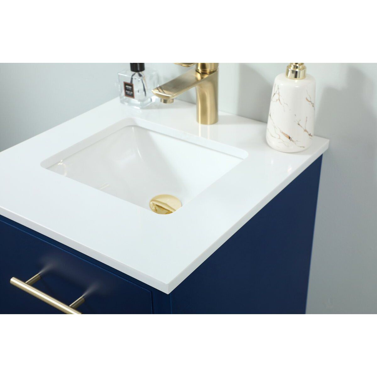Cyrus 19 X 18 X 33.5 inch Blue Vanity Sink Set