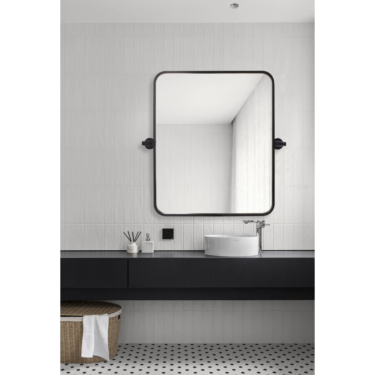 Everly 24 X 20 inch Black Mirror