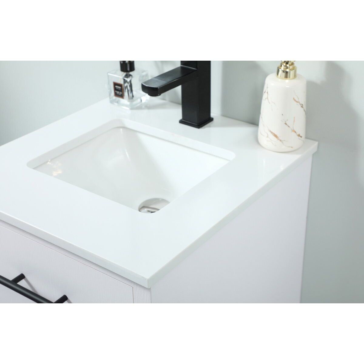 Cyrus 19 X 18 X 33.5 inch White Vanity Sink Set